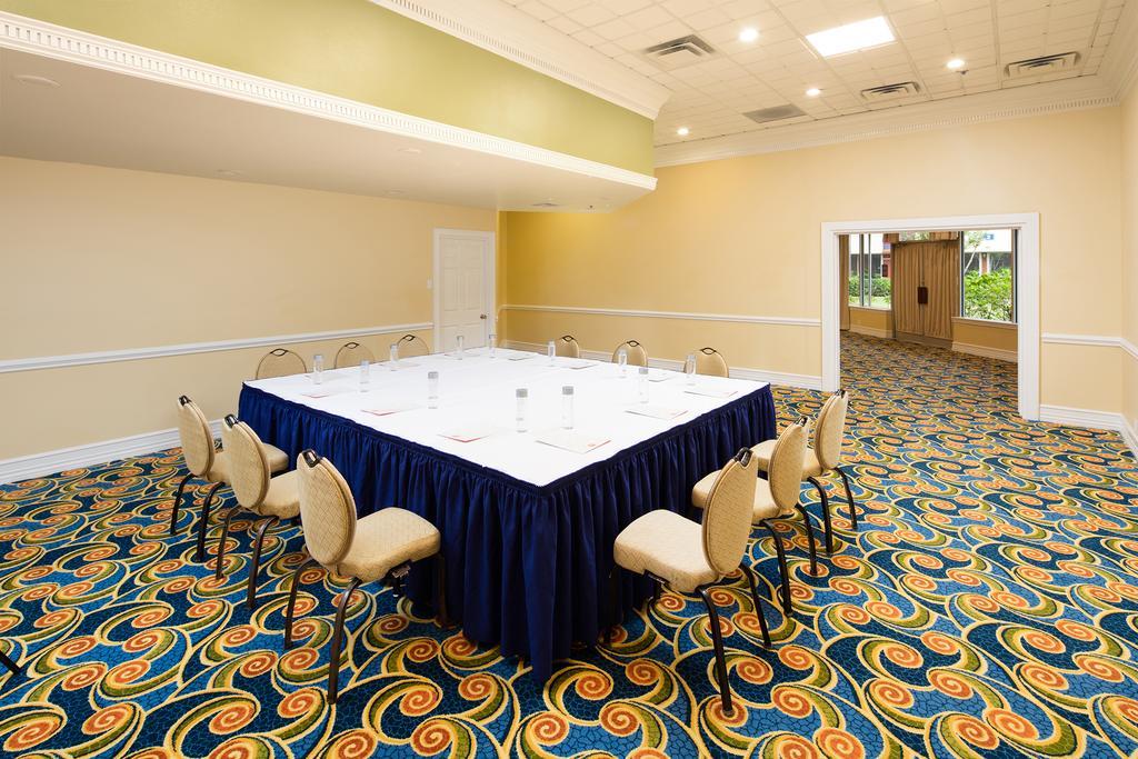 Maingate Kissimmee Hotel Exterior photo