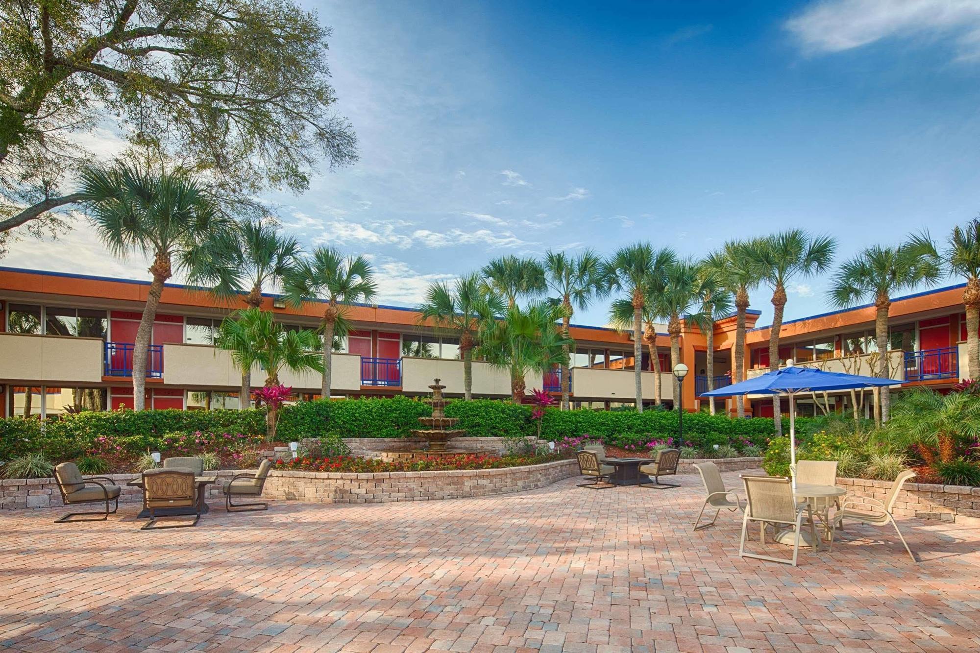 Maingate Kissimmee Hotel Exterior photo