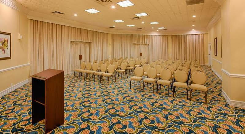 Maingate Kissimmee Hotel Exterior photo